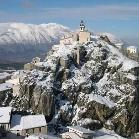 Nel Parco Della Majella Tatil Evi Montenerodomo